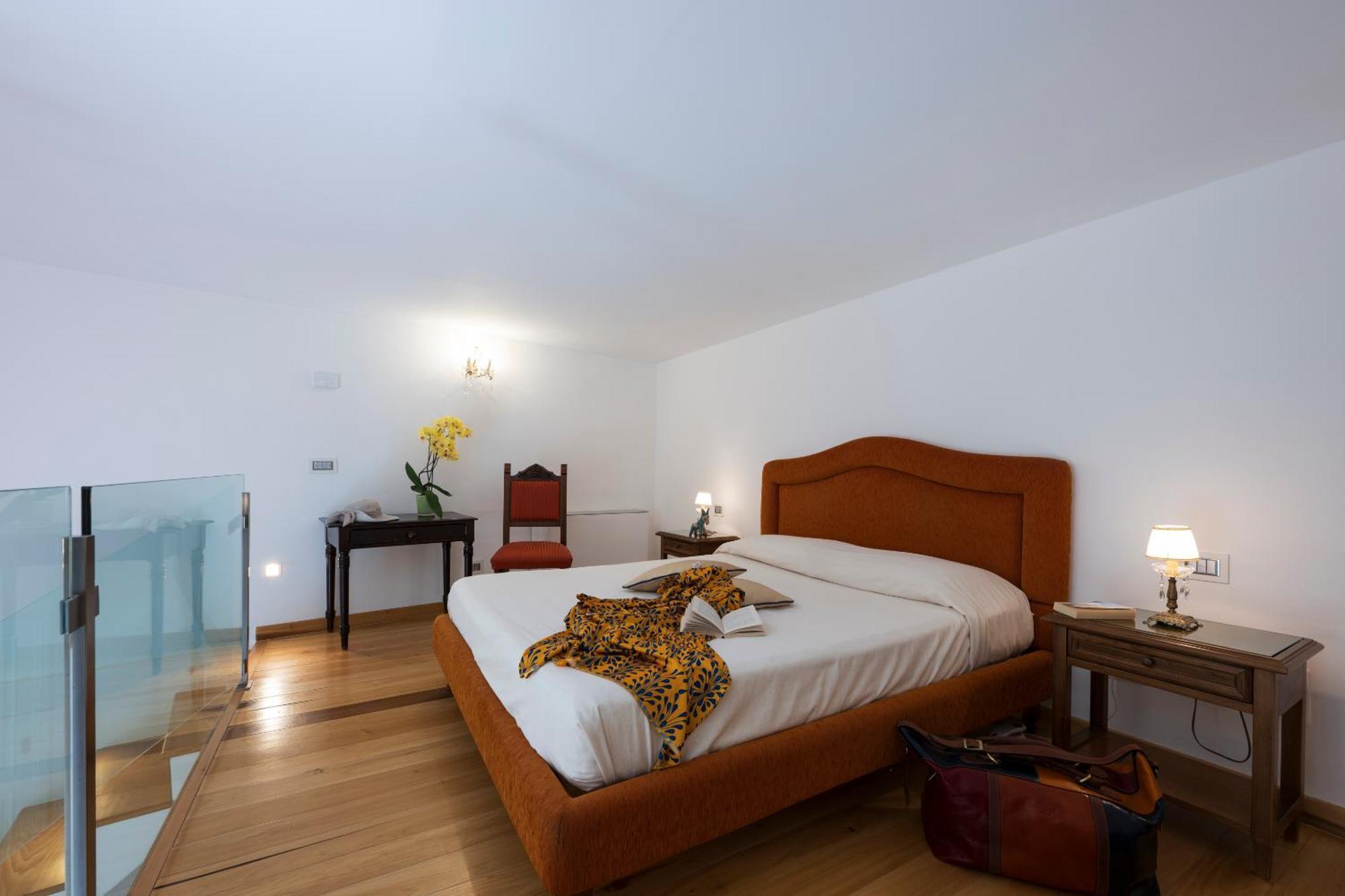 Residenza Luce Hotel 2*